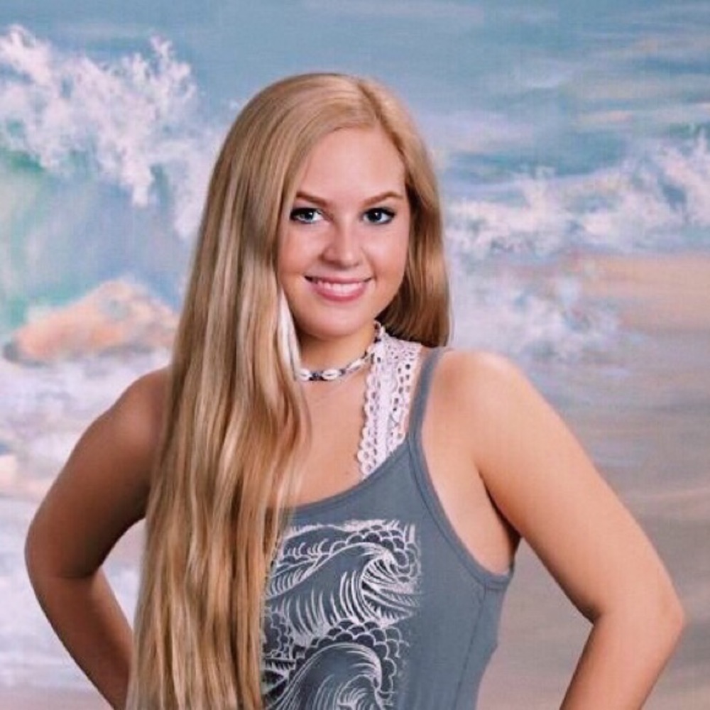 Meet your Posher, Maysea